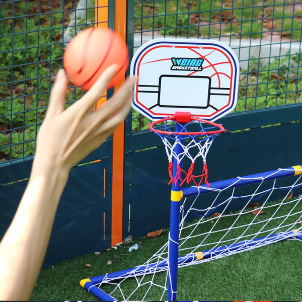 Universali futbolo ir krepšinio žaidimų aikštelė