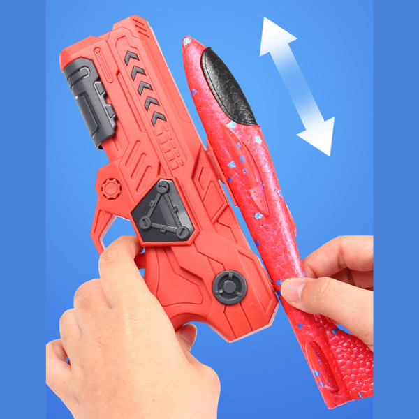 Interaktyvus skraidantis lėktuvas su paleidimo šautuvu