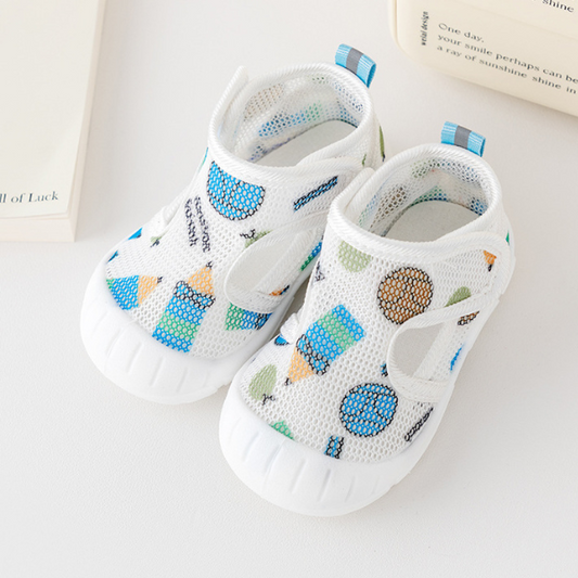 Kvėpuojantys vasariniai batukai mažyliams