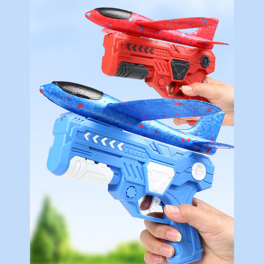 Interaktyvus skraidantis lėktuvas su paleidimo šautuvu