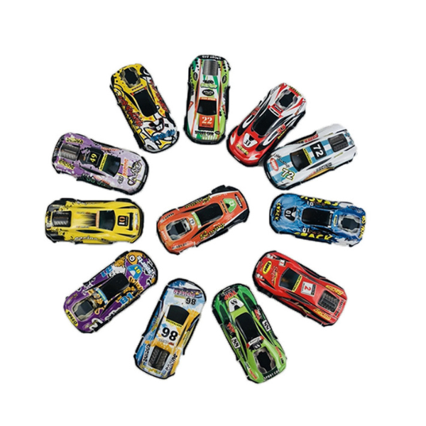 Vaikiškas lenktynių rinkinys su katapulta