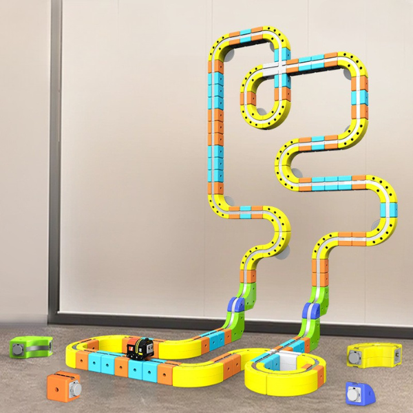 Magnetinė antigravitacinė trasa su traukinuku