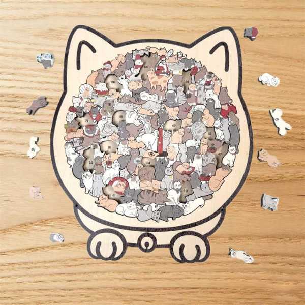 Medinė katės formos dėlionė