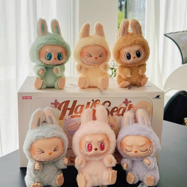 LABUBU „Have a Seat“ kolekcijos riboto leidimo slapta dėžutė iš Pop Mart