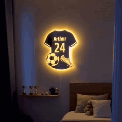 Šviečiantis futbolo veidrodis su vardu